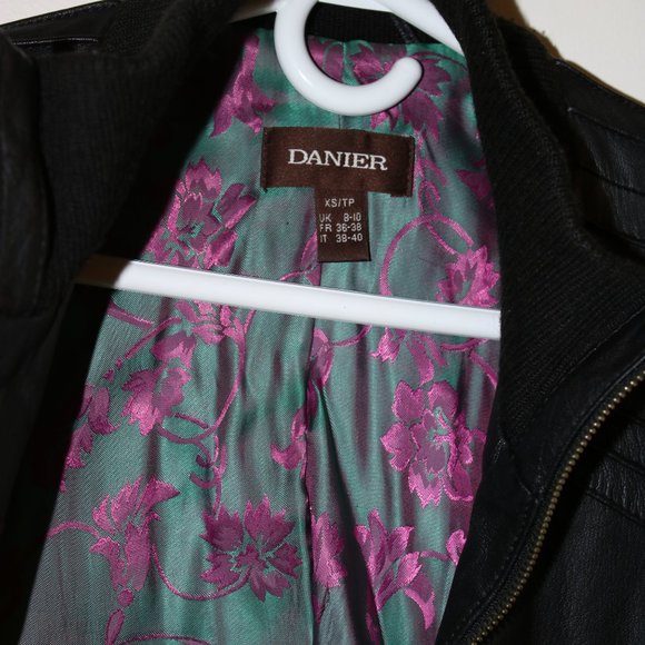 Genuine Danier Leather Jacket - Picture 6 of 6